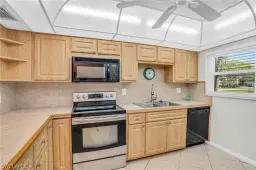 Picture of 1730 Sandy Cir 111, Cape Coral, FL 33904