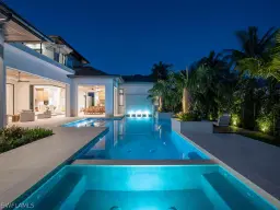 Picture of 540 4Th Ave N, Naples, FL 34102