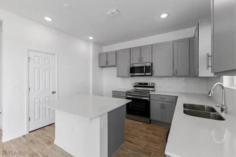 Picture of 17355 Peregrine Way, Punta Gorda FL 33982