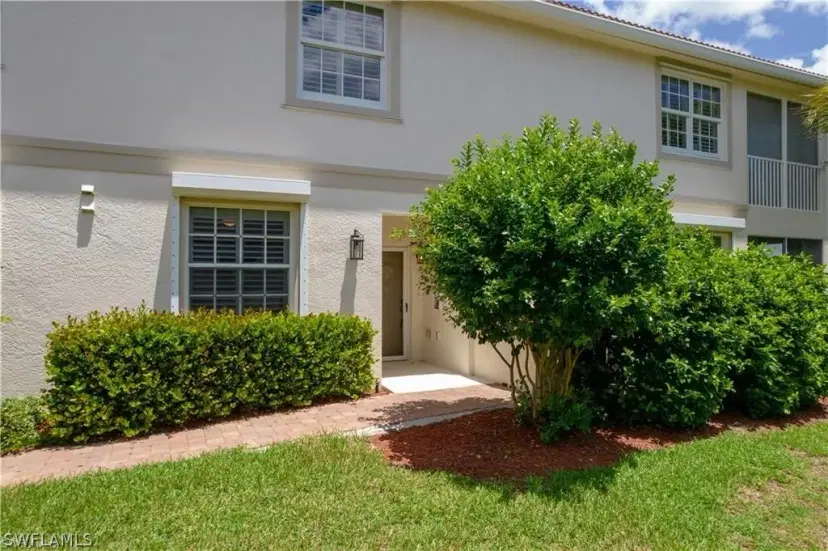 Picture of 16510 Crownsbury Way 102, Fort Myers FL 33908