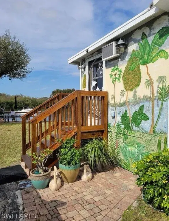 Picture of 2012 S Olga Dr 24, Fort Myers, FL 33905