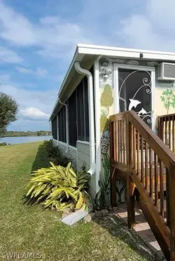 Picture of 2012 S Olga Dr 24, Fort Myers, FL 33905