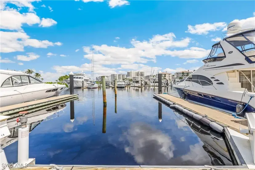 Picture of 14270 Royal Harbour Ct 1122, Fort Myers FL 33908