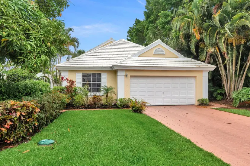 Picture of 9358 Heathridge Drive, West Palm Beach FL 33411
