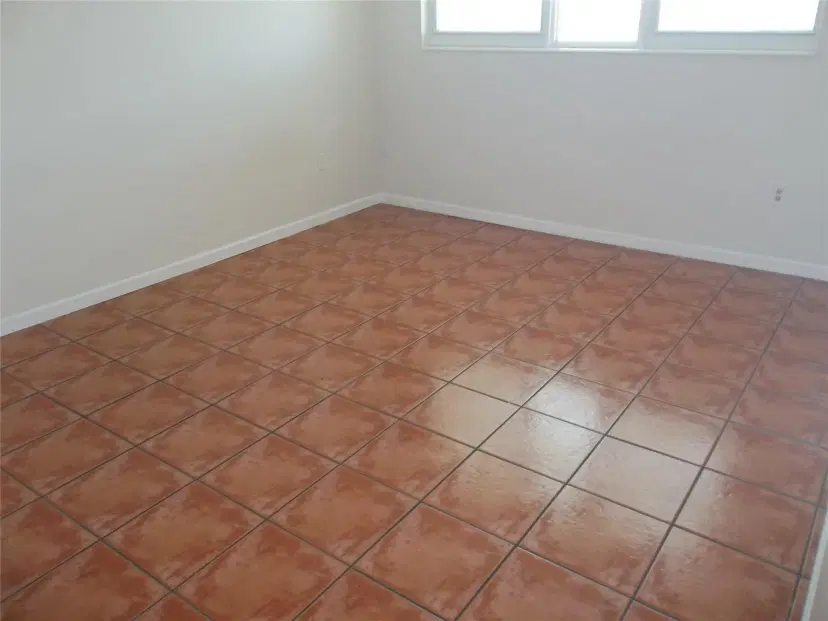 Picture of 1893 S Ocean Dr. 302, Hallandale Beach FL 33009