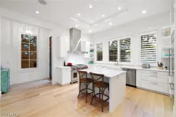 Picture of 383 4Th Ave S, Naples, FL 34102