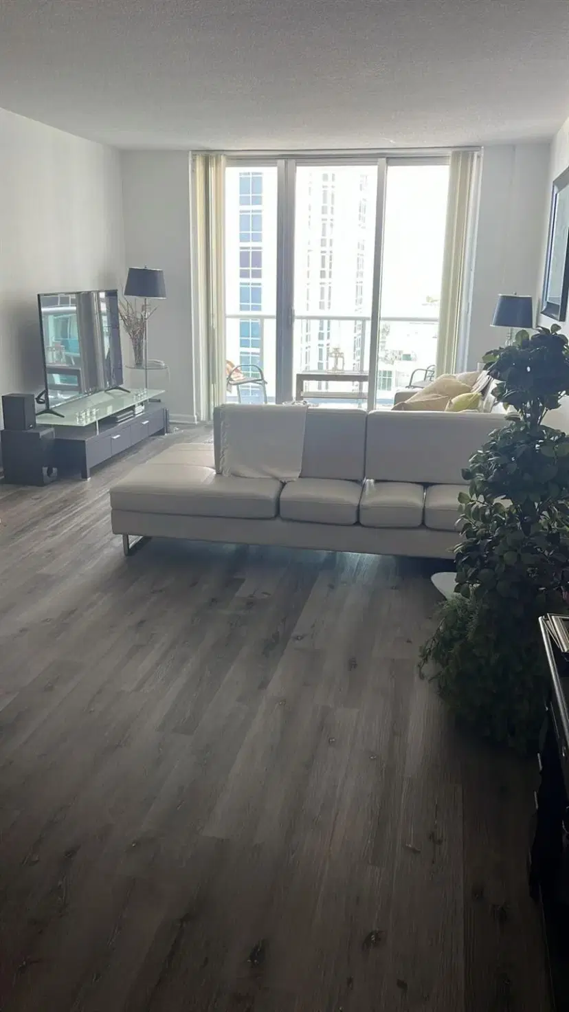 Picture of 3901 S Ocean Dr 10J, Hollywood FL 33019