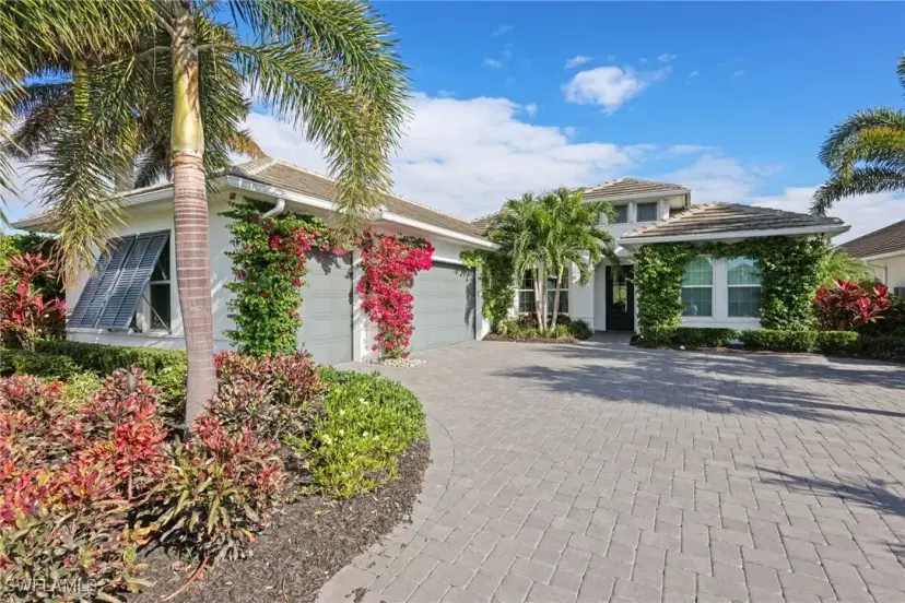 Picture of 3227 Cotuit Ln, Naples FL 34114
