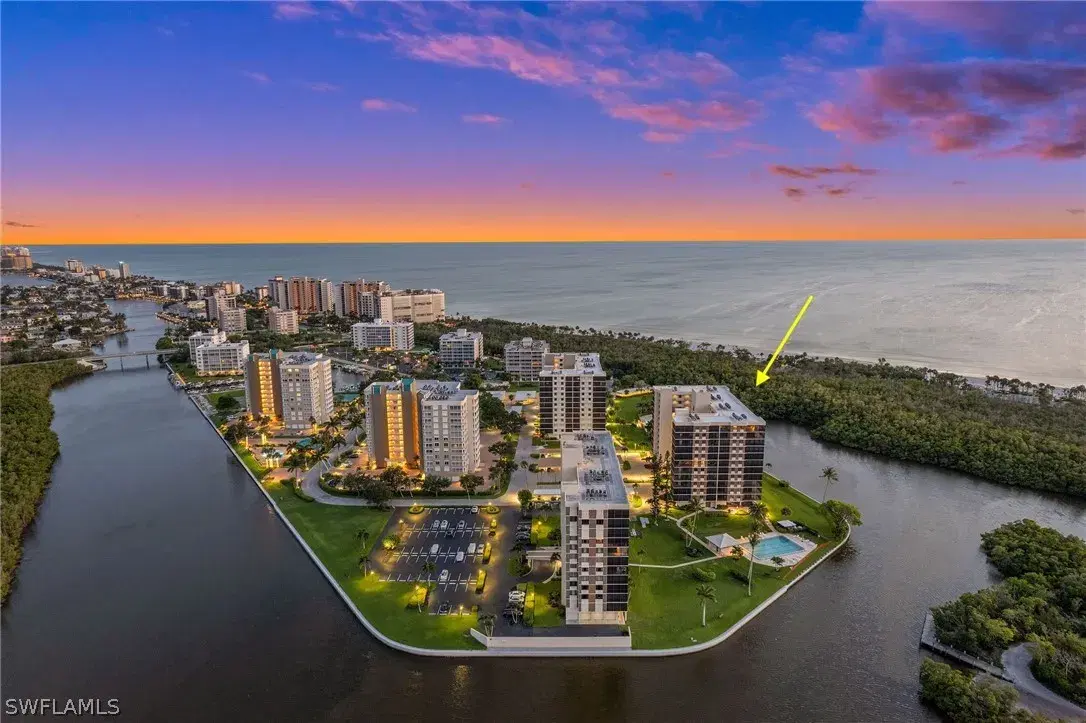 Picture of 15 Bluebill Ave 102, Naples, FL 34108