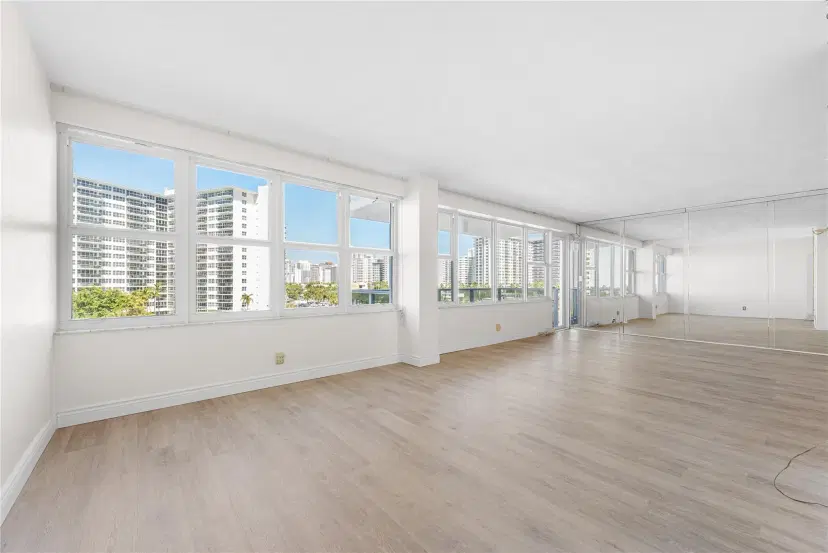 Picture of 3333 NE 34Th St 508, Fort Lauderdale FL 33308