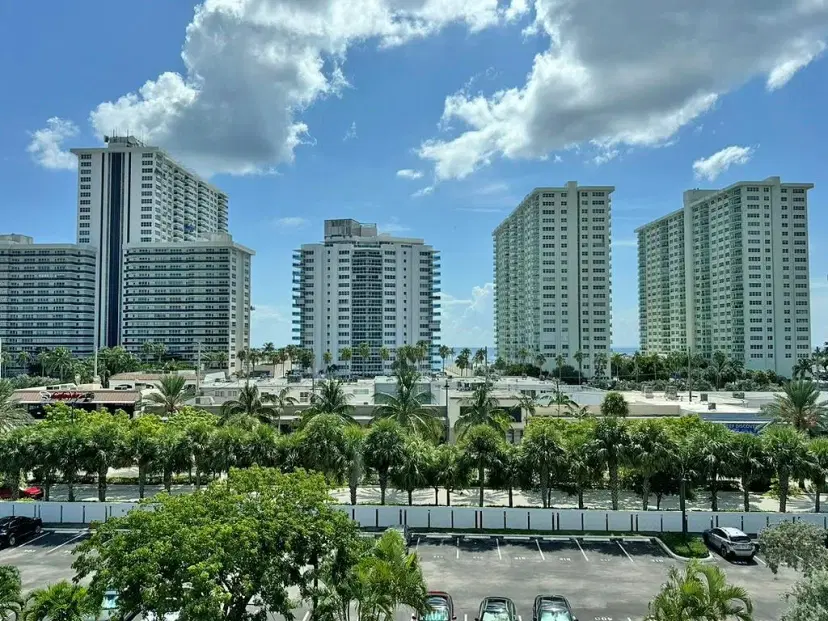 Picture of 3333 NE 34Th St 508, Fort Lauderdale FL 33308