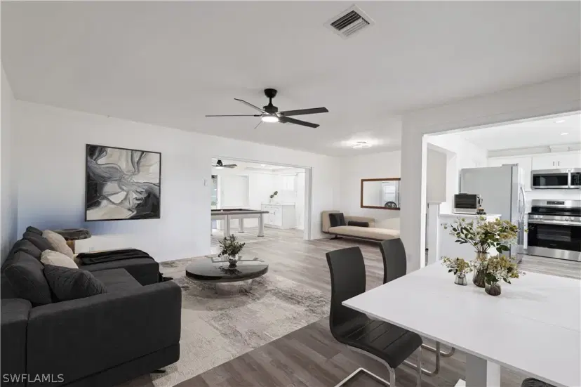 Picture of 108 SE 42Nd Ter, Cape Coral FL 33904