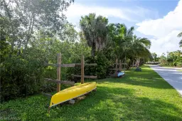 Picture of 726 Park Ave, Naples, FL 34110