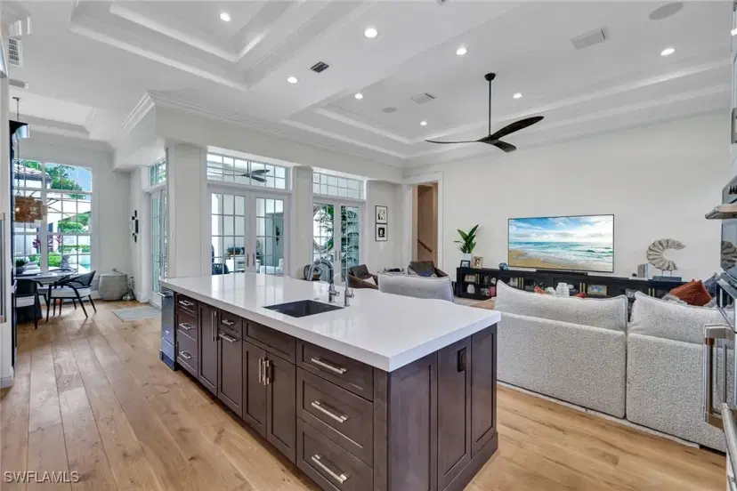Picture of 709 Teal Ct, Naples FL 34108