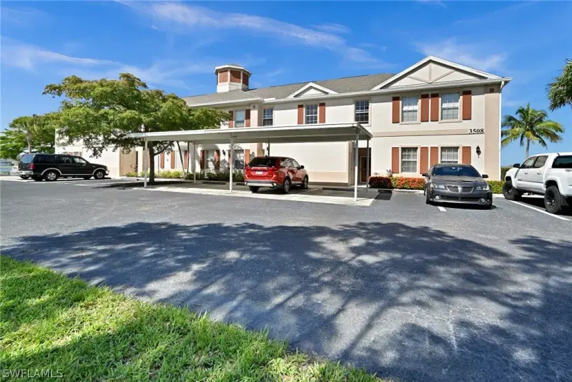 Picture of 3508 Milan Dr 103, Fort Myers FL 33916
