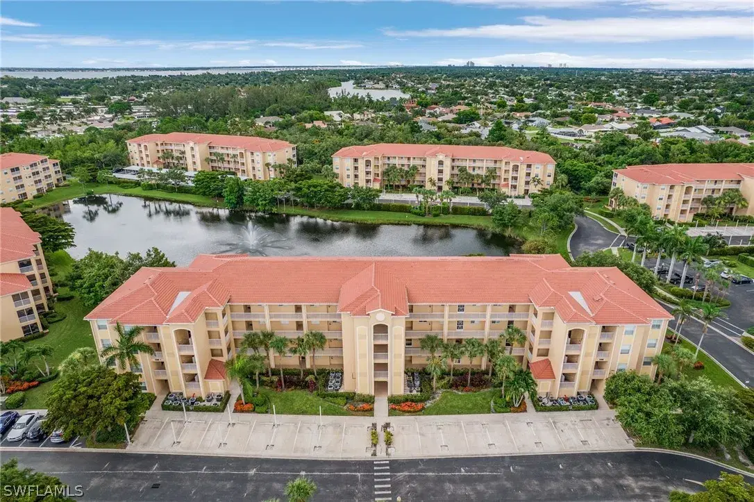 Picture of 8300 Whiskey Preserve Cir 117, Fort Myers, FL 33919