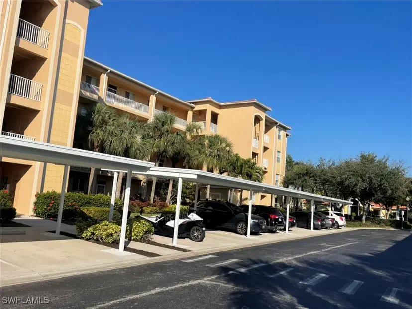 Picture of 8300 Whiskey Preserve Cir 117, Fort Myers FL 33919