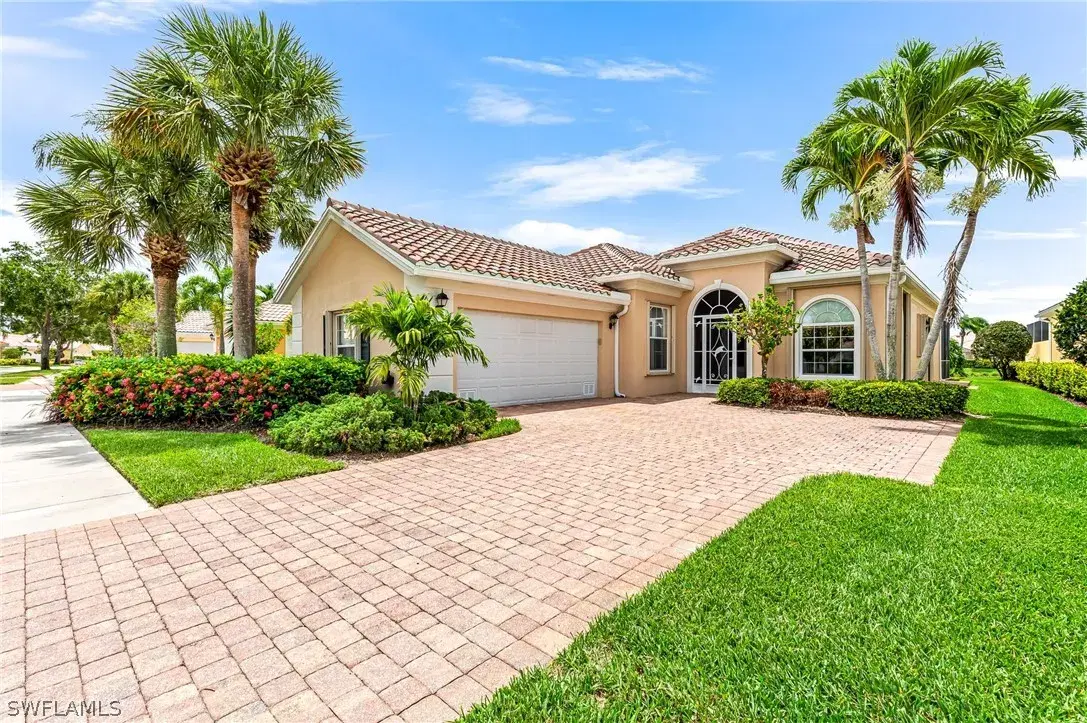 Picture of 7710 Hernando Ct, Naples, FL 34114