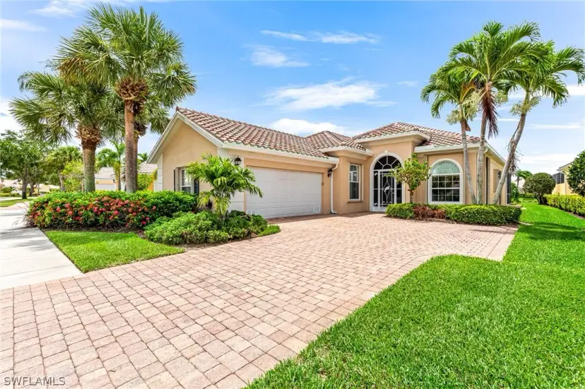 Picture of 7710 Hernando Ct, Naples FL 34114