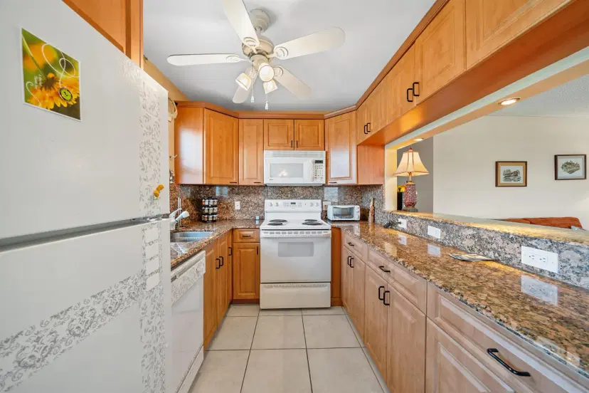 Picture of 129 Harwood J Drive J, Deerfield Beach FL 33442