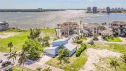 Picture of 210 Estrellita Dr, Fort Myers Beach, FL 33931