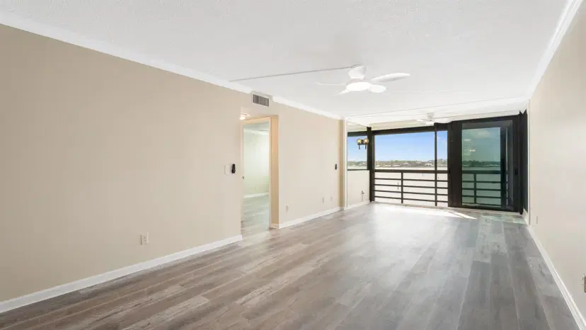 Picture of 1950 SW Palm City Road 8-302, Stuart FL 34994