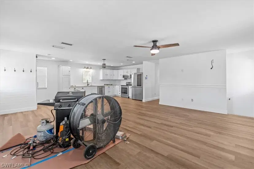 Picture of 6060 Terrace Rd, Fort Myers FL 33905