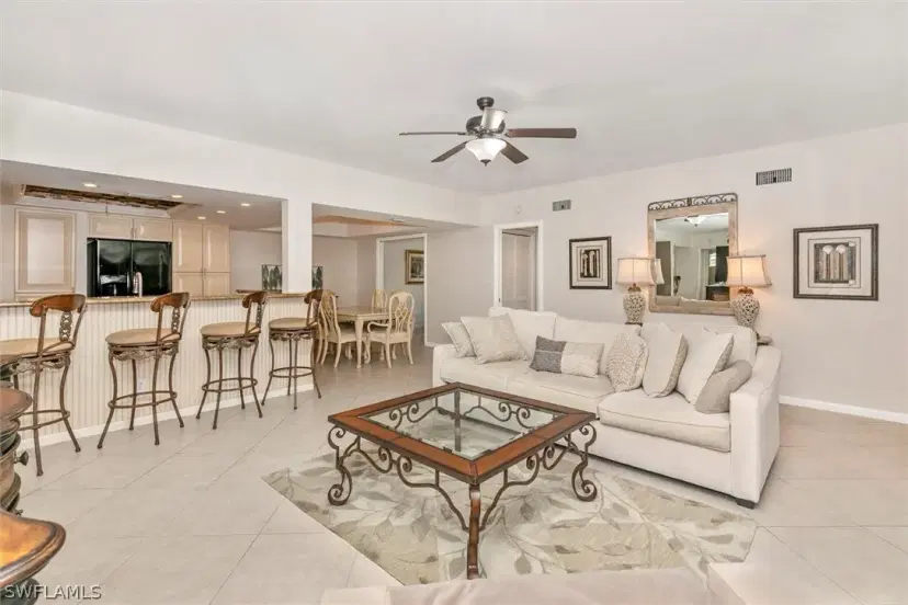 Picture of 4251 Lake Forest Dr 213, Bonita Springs FL 34134