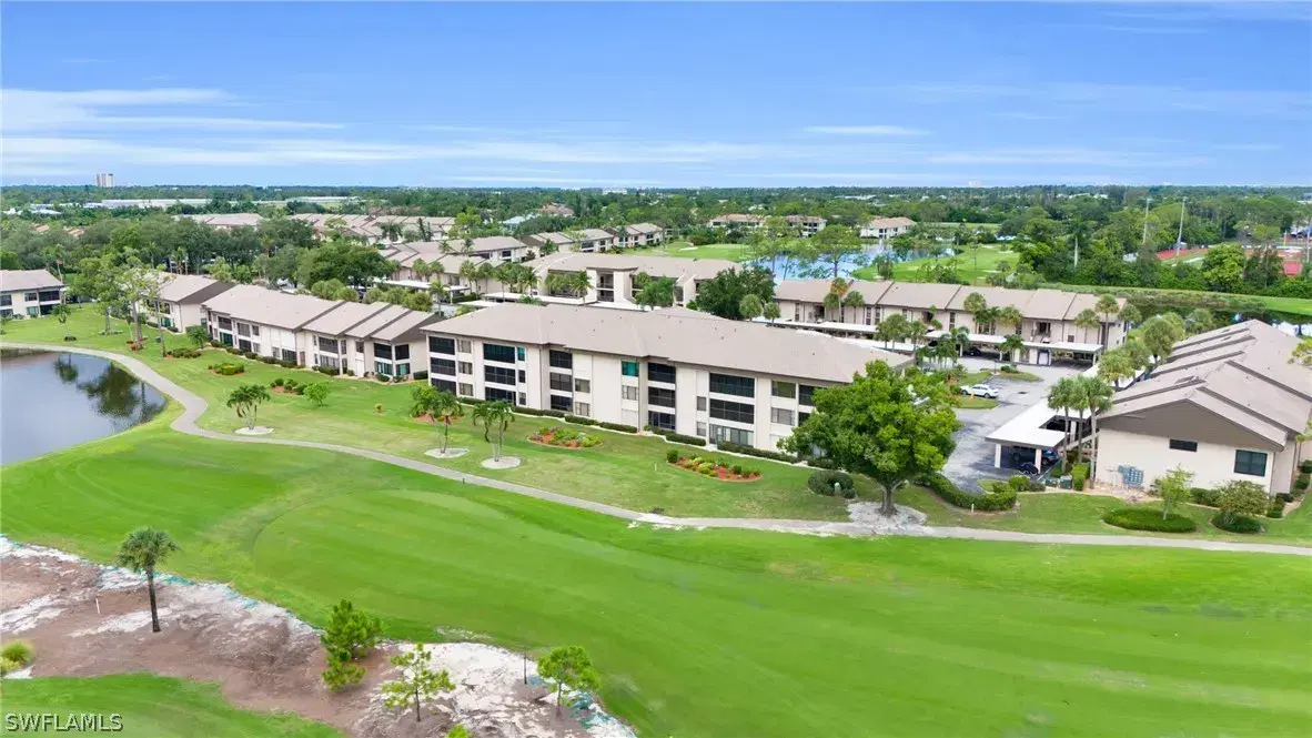 Picture of 5905 Trailwinds Dr 816, Fort Myers, FL 33907