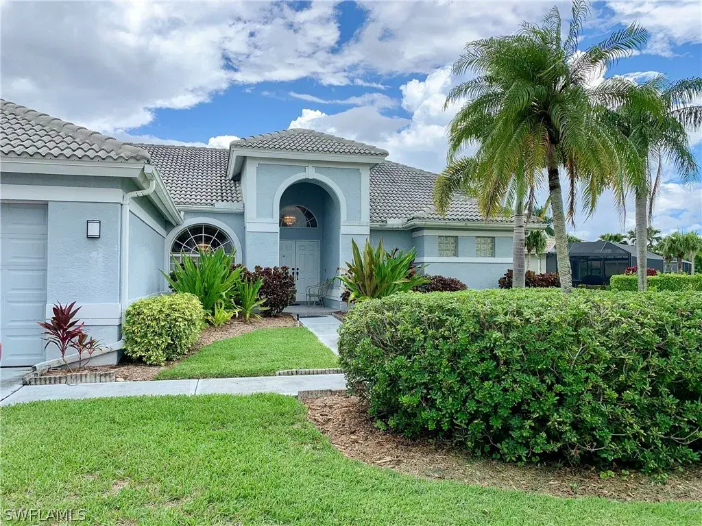 Picture of 8210 Arborfield Ct, Fort Myers, FL 33912