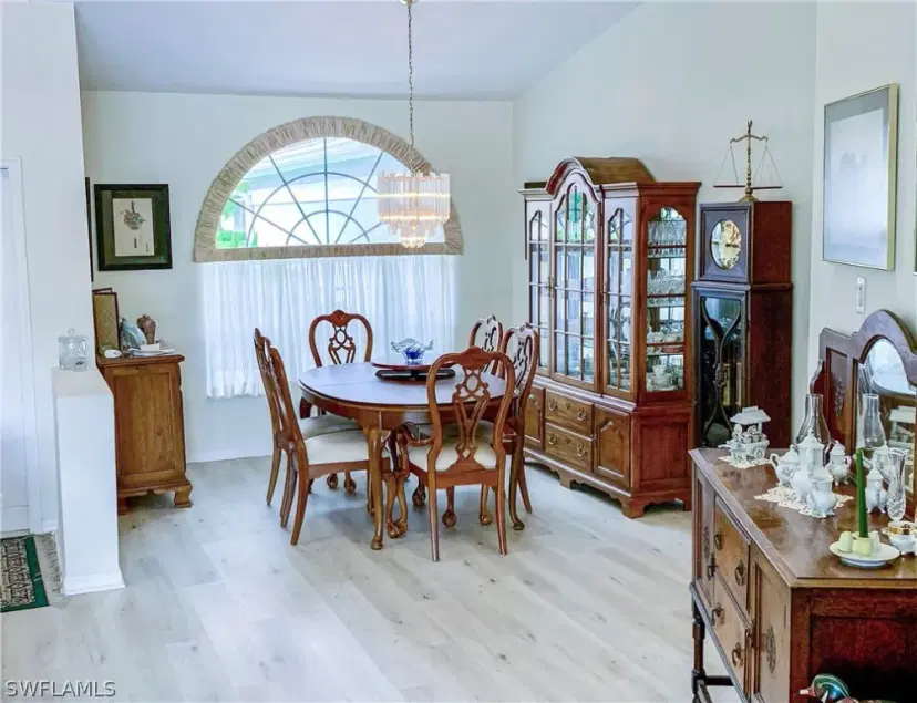 Picture of 8210 Arborfield Ct, Fort Myers FL 33912