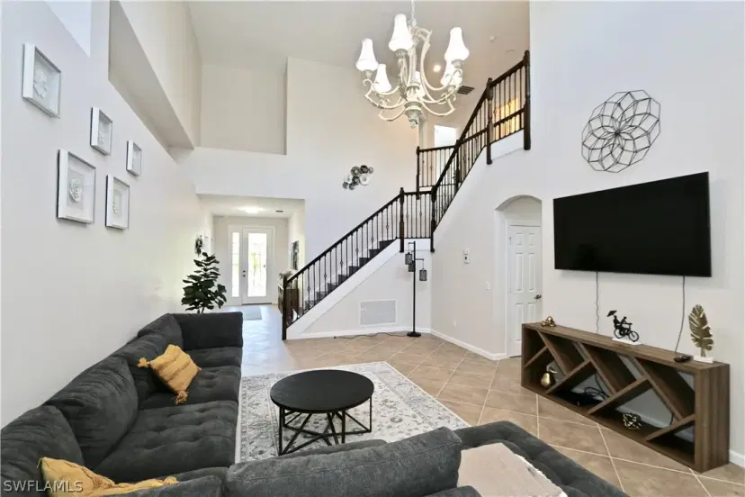 Picture of 15578 Vallecas Ln, Naples FL 34110