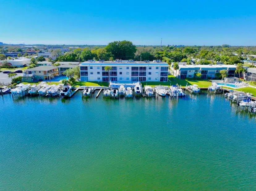 Picture of 312 Northlake Drive 104, North Palm Beach FL 33408