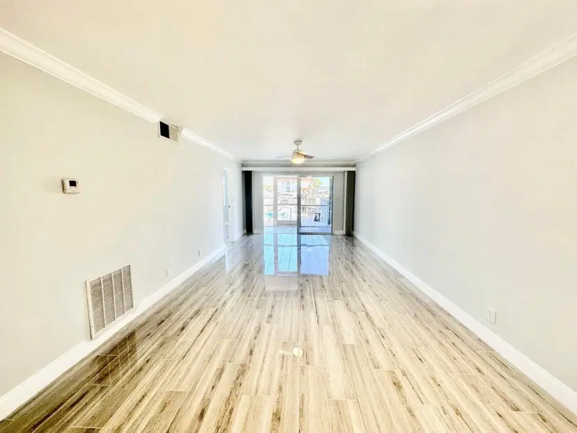 Picture of 312 Northlake Drive 104, North Palm Beach FL 33408