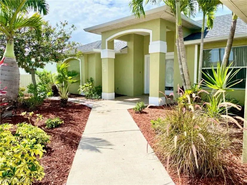 Picture of 2648 SW 31St Ln, Cape Coral FL 33914
