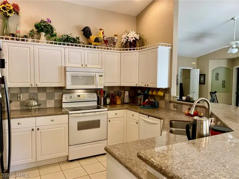 Picture of 2648 SW 31St Ln, Cape Coral FL 33914