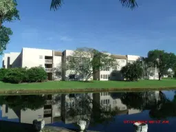 Picture of 5830 NW 64Th Ave 306, Tamarac, FL 33319