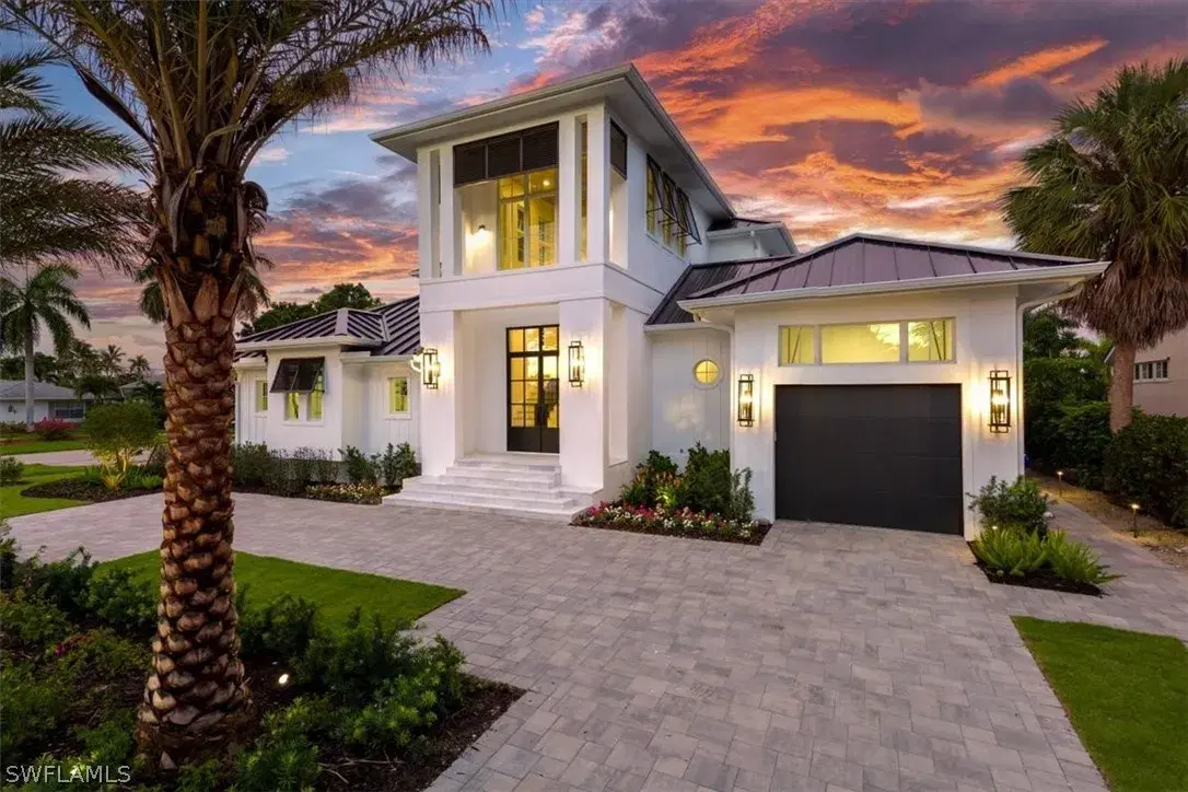 Picture of 1645 Bonita Ct, Naples, FL 34102