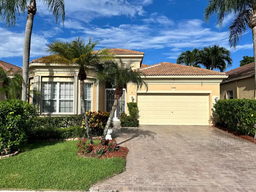 Picture of 7144 Demedici Circle, Delray Beach FL 33446