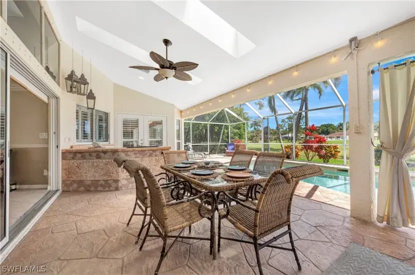 Picture of 201 Muirfield Cir, Naples FL 34113
