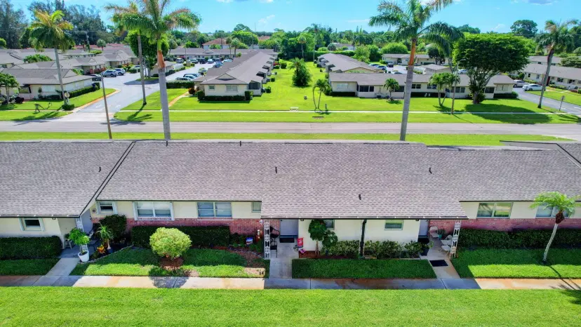 Picture of 2811 Ashley Drive E E, West Palm Beach FL 33415