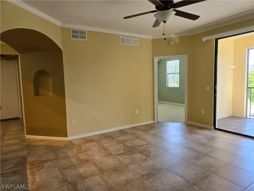 Picture of 12940 Positano Cir 201, Naples FL 34105