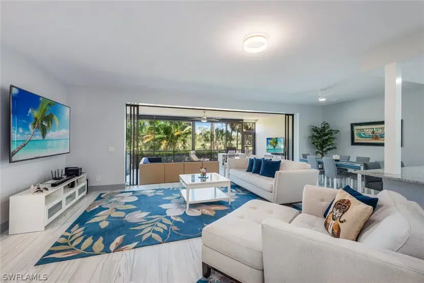 Picture of 52 Cypress View Dr D-52, Naples FL 34113