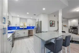 Picture of 52 Cypress View Dr D-52, Naples, FL 34113