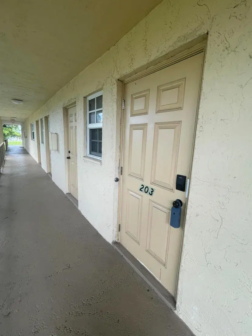 Picture of 1600 Dover Road 203B, Delray Beach FL 33445