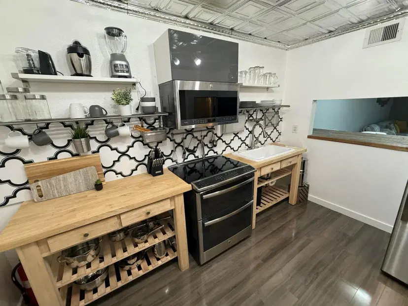 Picture of 1600 Dover Road 203B, Delray Beach FL 33445