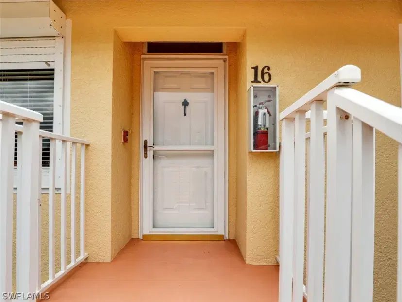 Picture of 2415 Bayou Ln 16, Naples FL 34112