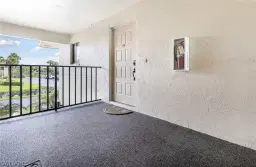 Picture of 7115 Lakeridge Ct # 215, Fort Myers, FL 33907