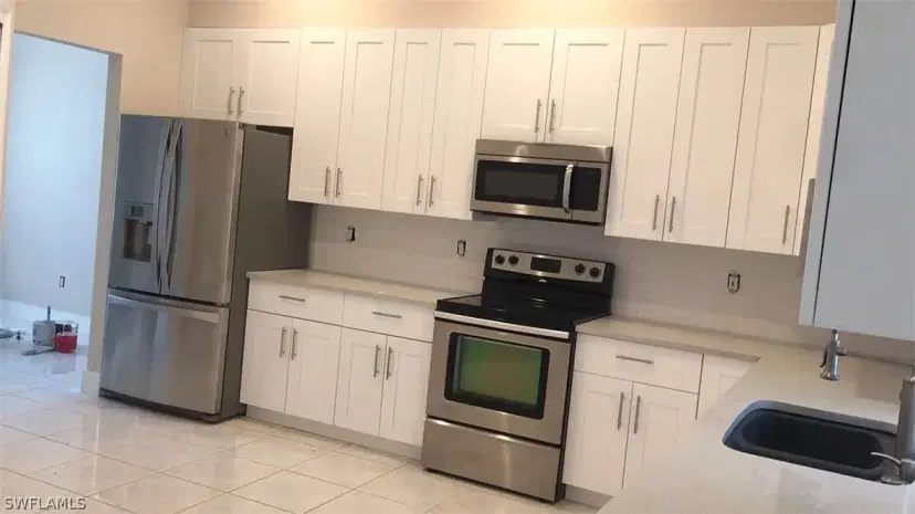 Picture of 401 SW 52Nd St, Cape Coral FL 33914