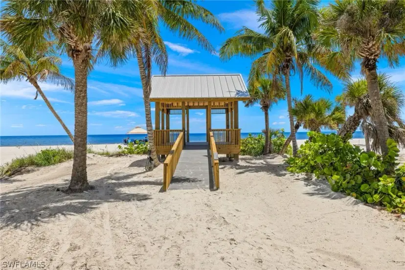 Picture of 131 Gulf Island Dr, Fort Myers Beach FL 33931
